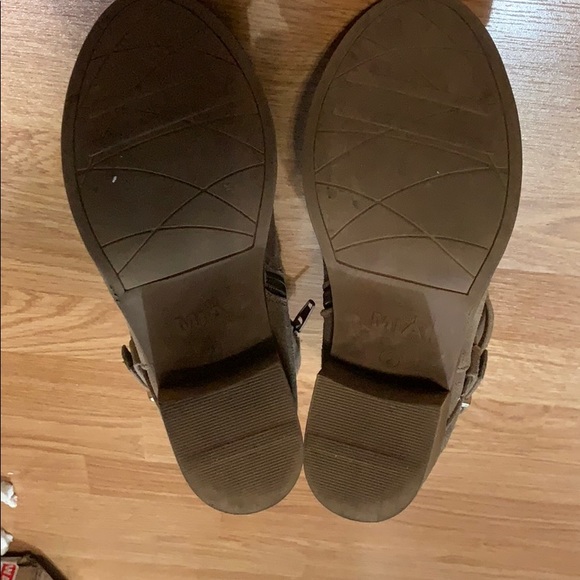 Girls tan booties - Picture 6 of 7